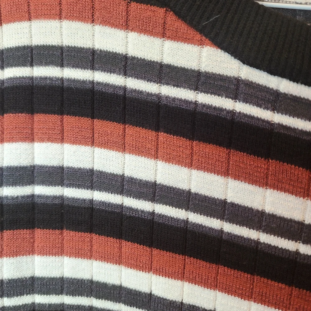 Nobo Striped Sweater Size XL‎ - Picture 4 of 5